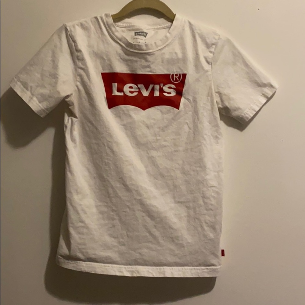 Levi’s shirt